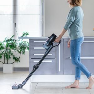 Image : Eziclean Cycloboost FR8 Home Aspirateur balai sans fil