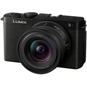 Image : PANASONIC Kit Lumix S full Frame S9 Noir + 18-40m