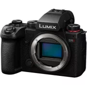PANASONIC Lumix S5 MII nu Appareil photo Hybride