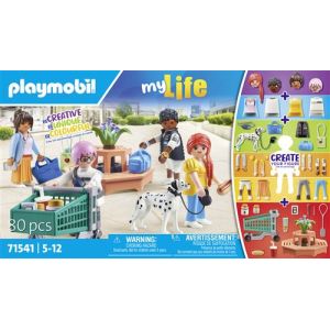 Image : Playmobil My Life 71541 My Figures Shopping