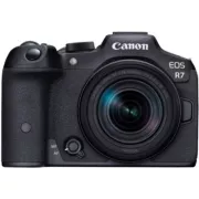 CANON EOS R7 + RF-S 18-150mm F3.5-6.3 IS STM