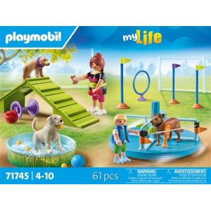 Image : Playmobil My Life 71745 Aire de jeux pour chiens et personnages