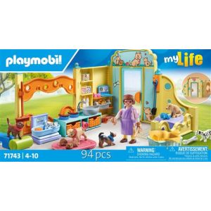 Image : Playmobil My Life 71743 Centre de soin