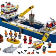 LEGO 60266 Le bateau d'exploration océanique