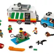 LEGO 31108 Les vacances en caravane en famille Creator