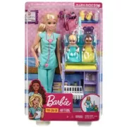 Coffret Barbie Pediatre Blonde Modele aleatoire