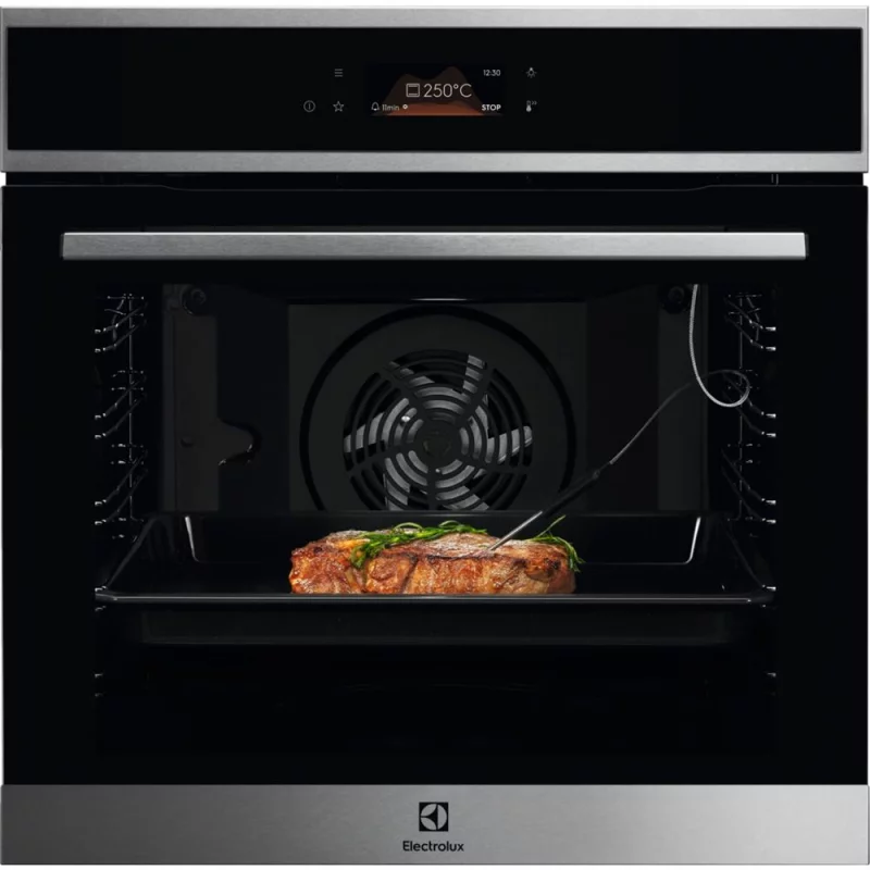Image : Four Electrolux EOE8P19X