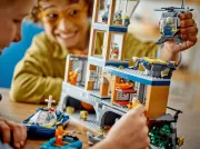 Image : LEGO 60419 City La prison de la police en haute mer