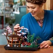 Image : LEGO 10315 Icons Le Jardin Paisible