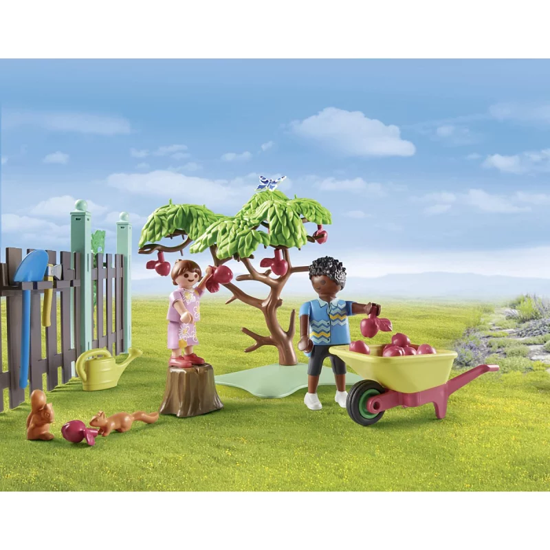 Image : Playmobil 71510 Poulailler et jardin My Life