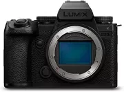 Image : PANASONIC Lumix S5 MII X nu Appareil photo Hybride