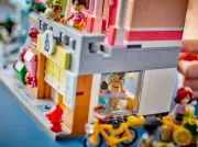 Image : LEGO 42670 Les appartements et boutiques de Heartlake City Friends