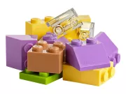 Image : LEGO 10713 La valisette de construction Classic