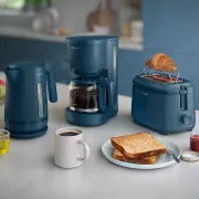 Image : PHILIPS série 3000 HD7411/70 bleu Cafetière