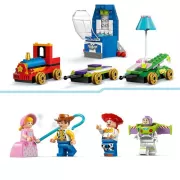 Image : LEGO 43264 Le Train en fête et voiture RC Toy Story Disney