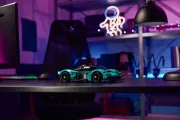 Image : LEGO 42208 Aston Martin Valkyrie Technic