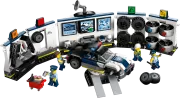 Image : LEGO 60457 Le garage de personnalisation des voitures de police City