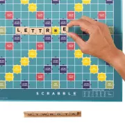 Image : Scrabble En Bois de MATTEL