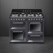 Cadeau SMEG : Un grille viande ou un Teppan Yaki offert sur les centres de cuisson