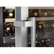 Promo cave à vin Liebheer : une clayette en bois offerte