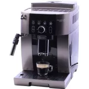 Machines expresso De'Longhi : obtenez 30 € de café offert !