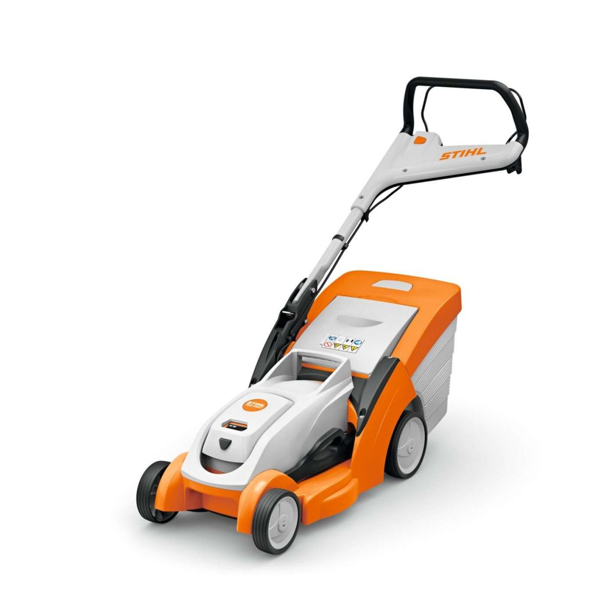 Jusqu'à 50€ de remboursement pour l'achat d'une machine de la gamme à batterie STIHL AK SYSTEM