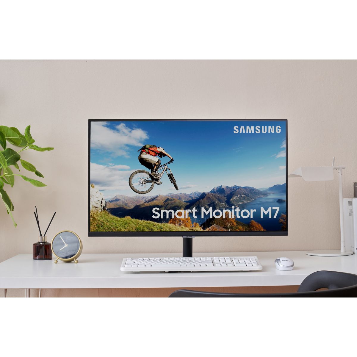 50€ remboursés sur une sélection d'écrans Smart Monitor Samsung